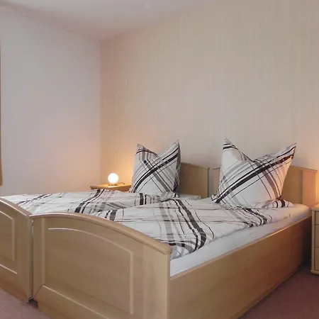 Ferienwohnung Bergstra_e 02 Daire Heringsdorf